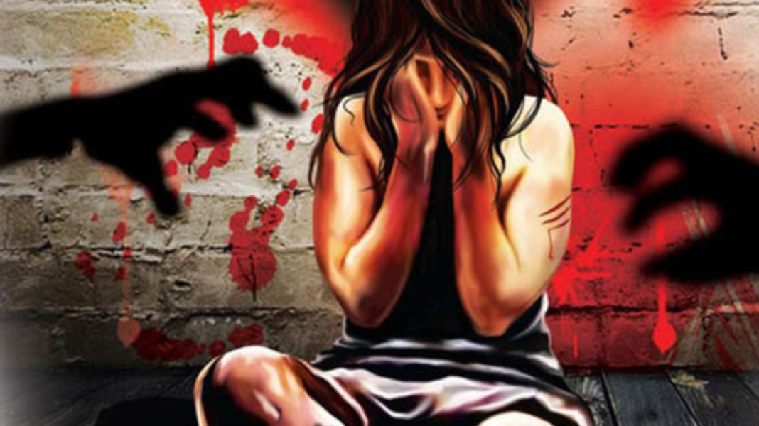 পঞ্চগড়ে অসুস্থ ছেলের গলায় ছুরি ধরে মাকে সংঘবদ্ধ ধর্ষণ, গ্রেফতার ৪